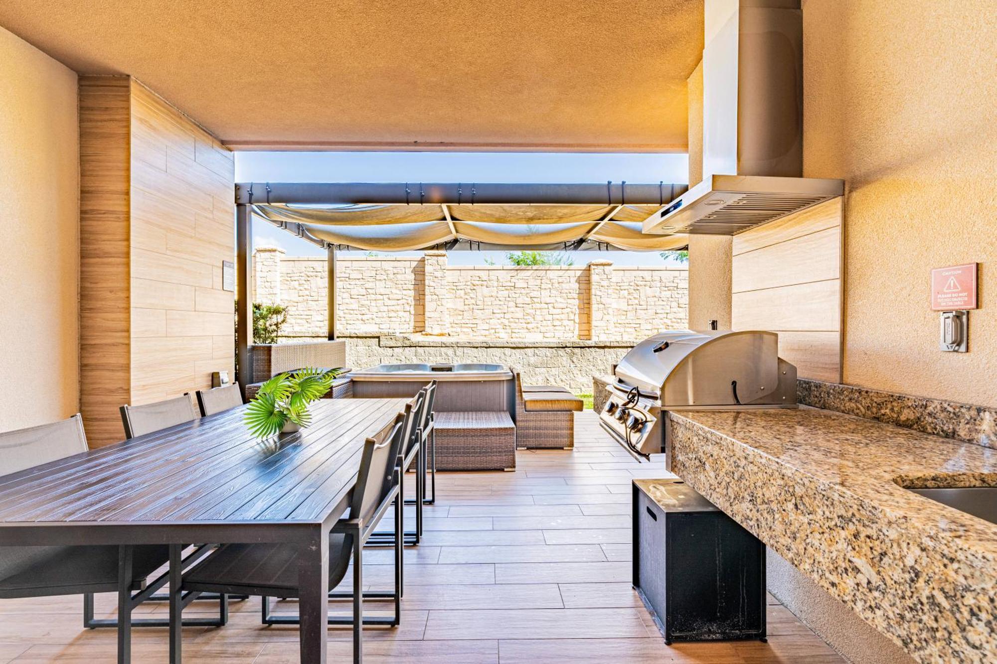 Private Hot Tub Bbq Grill At Magic Village Views Orlando Bagian luar foto